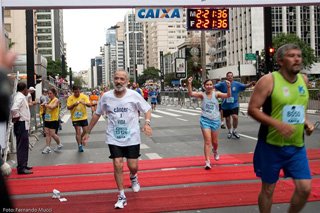 Chegada da São Silvestre 2008. Clique para ampliar.